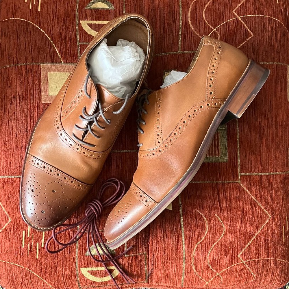 Johnston & Murphy Tan Oxford Dress Shoes